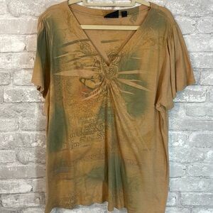 Avenue Vneck Print Top